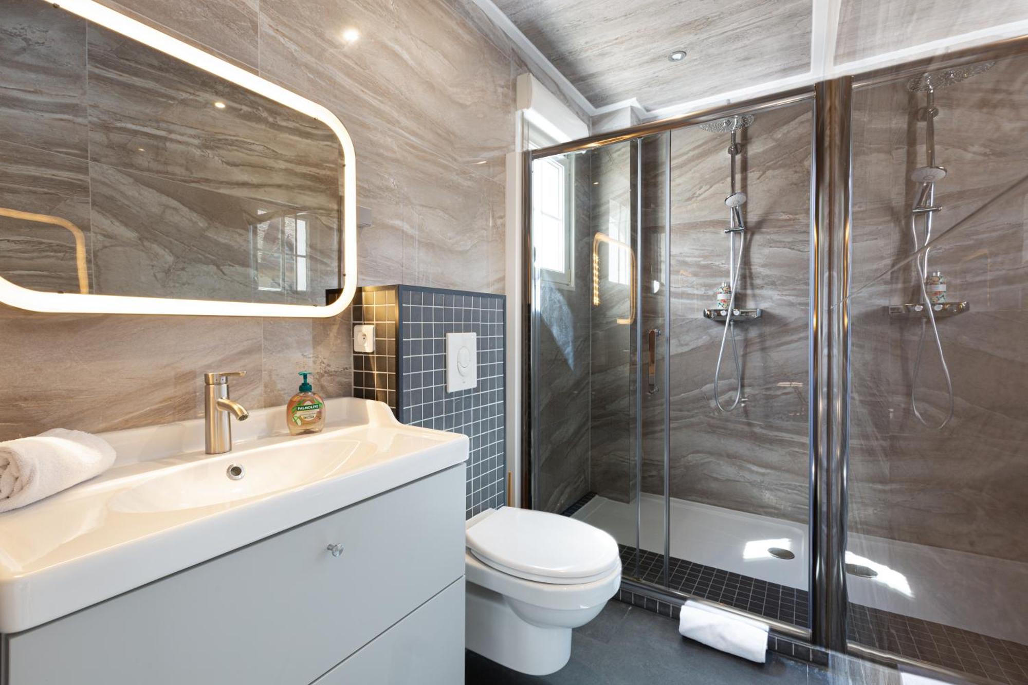 Gites Spa Strasbourg - Villa Ours - Spa Prive, Sauna, Borne D'Arcade, Babyfoot Ittenheim Exterior foto